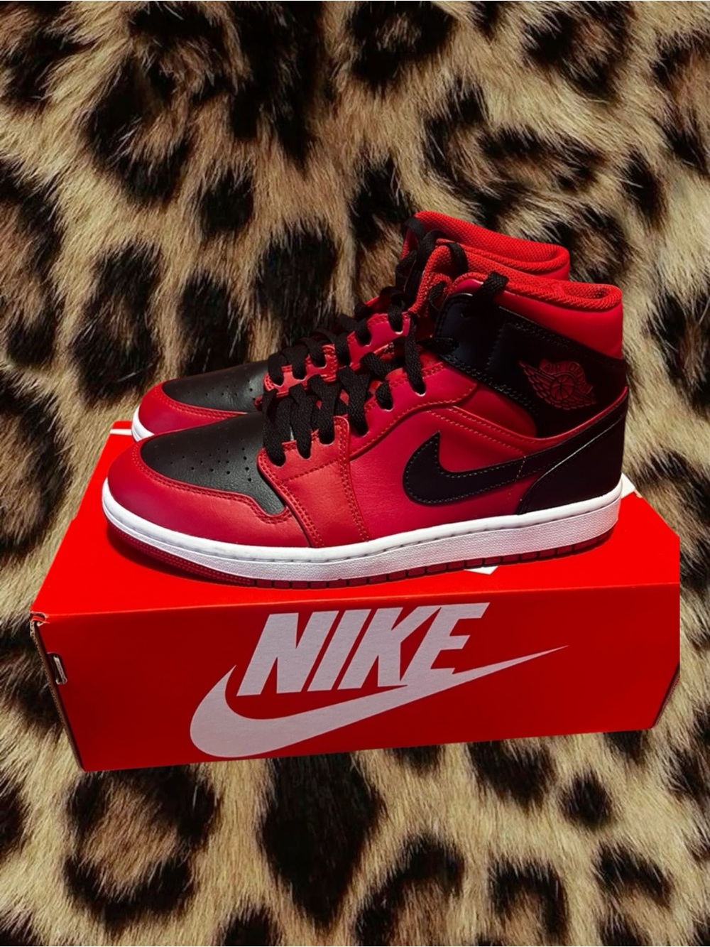 (MENS 8) Nike Jordan 1 Mid "Black/Gym Red" Men's Shoe